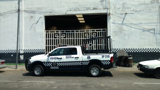 La tarde del lunes, elementos de la Policía Estatal y Fuerza Civil realizaron un operativo sorpresa en la  Dirección de Tránsito Estatal de Veracruz, dando  de baja a al menos 10 oficiales. Versión de testigos indican que los policías llegaron en varias unidades y sitiaron las instalaciones de vialidad  ubicadas en la esquina de las avenidas Montesinos y Vicente Guerrero, en la colonia Centro de la ciudad de Veracruz.