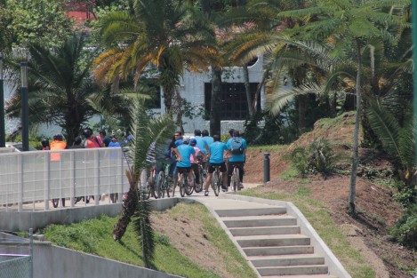 Para el evento aprovecharon a hacer uso del nuevo puente ciclopeatonal Juventud.