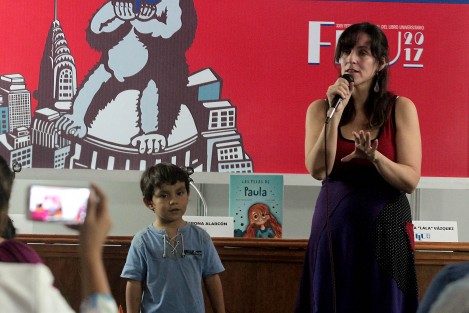 La presentación del libro estuvo a cargo del propio autor y su cómplice, Alethia Valdés; y la narración de la narradora argentina Ana Laura Vázquez, <em>Lala</em> y su pequeño hijo Tupac. 