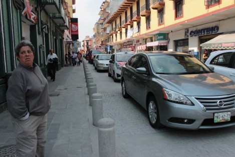 Con una inversión realizada de 2.7 mdp, fueron concluidos los trabajos en la calle Primo Verdad en el centro de Xalapa, misma que fue inaugurada y reabierta a la circulación la mañana de este viernes, por autoridades del Ayuntamiento de Xalapa. 