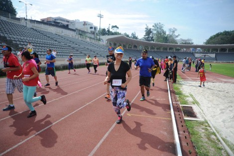 Con la asistencia de aproximadamente 600 corredores en sus categorías infantil y adultos, este sábado se llevó a cabo la carrera 4K <em>CONMAS Súper Héroes y Princesas</em>, un evento organizada por el Consejo Municipal para la Asistencia Social (CONMAS), para festejar a niñas y niños xalapeños.