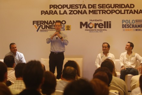El líder nacional del PAN, Ricardo Anaya, acompañó a los candidatos a las alcaldías de Veracruz, Boca del Río y Medellín en la presentación del proyecto de Propuesta de Seguridad para la Zona Metropolitana.