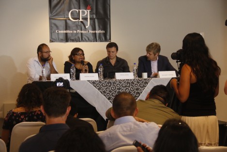 La comisión de protección a periodistas (CPJ por sus siglas en inglés) lamentó que el actual gobierno de Miguel Ángel Yunes Linares tampoco tenga apertura ni interés de retomar expedientes de periodistas asesinados. 