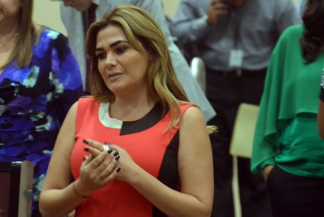 La diputada María Josefina Gamboa Torales presentó una iniciativa de decreto que reforma los artículos 93  y 94 del Código Penal para el Estado de Veracruz para establecer que no se permita el pago de fianza cuando los delitos sean enriquecimiento ilícito, peculado e incumplimiento de un deber legal, como  ha  sucedido en los casos de funcionarios recientemente detenidos. 
