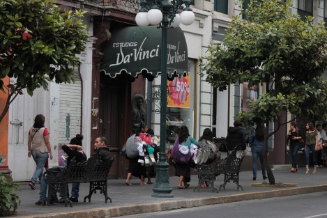 Comercio tras los comerciantes ambulantes. 