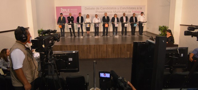 Se llevó a cabo el  primer debate entre los candidatos a alcalde de Xalapa, organizado por el OPLE.   