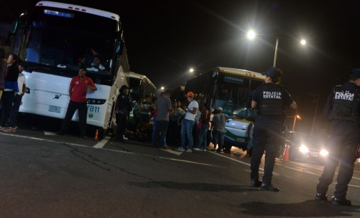 Supuestamente había ya acuerdos, mismos que no se han cumplido, por lo que acudían a Xalapa para negociar, encontrándose con que fueron detenidos.
