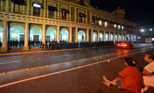 Entre las peticiones de los integrantes del Comité de Defensa Ciudadana, se pide la regularización del Ejido Cujuloapan. 
