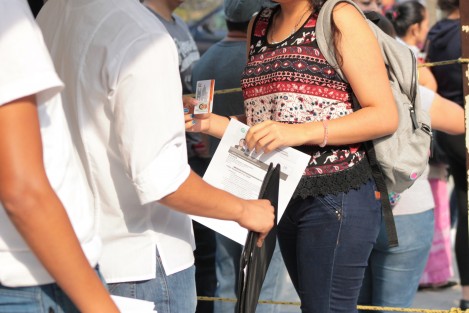 A las 9 de la mañana iniciaron su ingreso a las sedes del examen, pero algunos desde horas antes habían arribado, en su mayoría acompañados de sus padres.