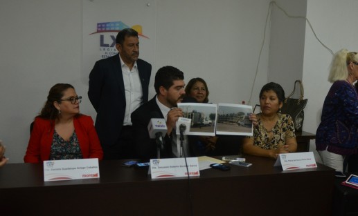 Diputados locales del partido MORENA, en conferencia de prensa denunciaron la entrega de tinacos en Córdoba, como una forma de  coaccionar el voto a favor de la candidata por la coalición PAN- PRD, Leticia López, esto por parte del Ayuntamiento de ese municipio. 