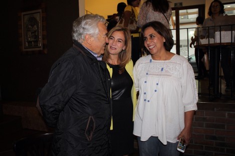 Alejandra Barrales, dirigente nacional del PRD, así como María Luisa Calderón Hinojosa, arribaron esta tarde a la capital del estado para brindar su apoyo a Ana Miriam Ferráez.. 