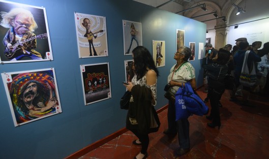 Jorge Luis <em>Manjarrez</em>, caricaturista, muralista, pintor y bohemio presentó su obra <em>Póker del Rock</em> en el Museo de la Caricatura en Donceles 99 del centro de la Ciudad de México.
