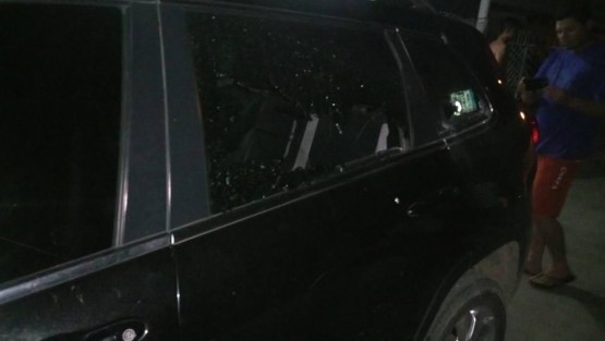 Baleean camioneta de candidata del PRI a alcaldía de San Rafael, Ver. 