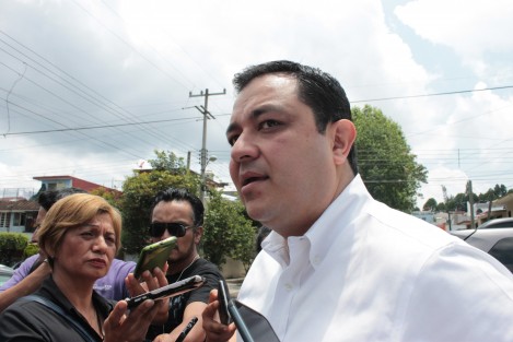 Como tranquilas, calificó el alcalde de Xalapa, Américo Zúñiga, las elecciones de este domingo. 