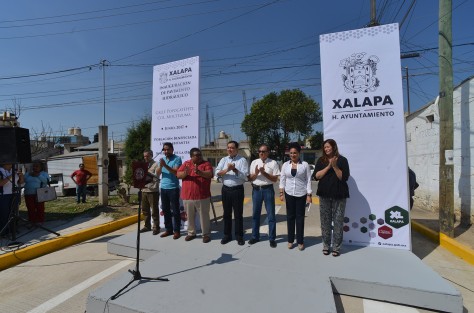 Américo Zúñiga se reiteró como priista, negando que vaya a cambiar de partido político. Aún quedan meses de trabajo a su administración y en eso se enfocará con la trasparencia que ha sido reconocida a su gobierno.