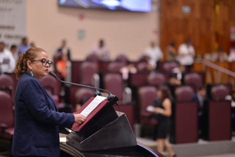 La diputada Daniela Guadalupe Griego Ceballos, del Grupo Legislativo de MORENA presentó una iniciativa con proyecto de decreto para reformar el artículo 63 de la Ley Orgánica del Municipio Libre a fin de establecer que los Jefes de Manzana y los Comisarios Municipales serán electos democráticamente por los vecinos de su manzana o caserío, respectivamente.