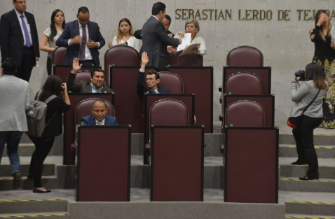 El diputado Sebastián Reyes Arellano presentó una iniciativa de reforma a la Ley de Tránsito y Seguridad Vial para establecer que la autoridad esté obligada a portar cámaras de video para garantizar la integridad de los vehículos y evitar así actos de corrupción.