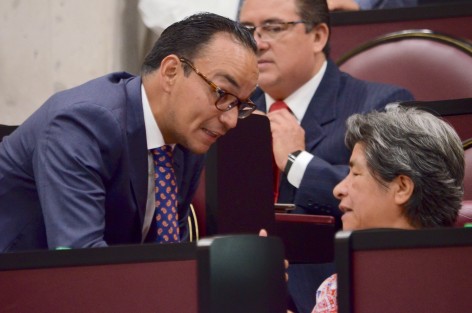 Camadería legislativa II.  ¿Me cuentas un cuento?