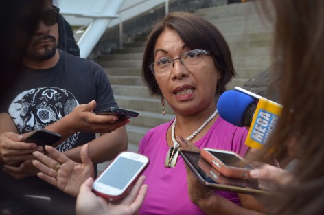 La académica de la facultad de Trabajo Social de la UV región Coatzacoalcos -Minatitlán, María del Carmen Chiu, se manifestó por no habérsele otorgado una plaza, aun cuando asegura que ella obtuvo en máximo puntaje. 
