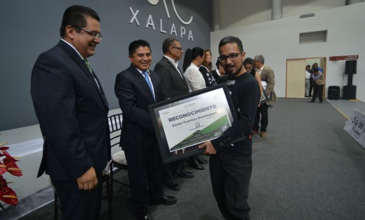 Comunicadores veracruzanos recibieron distinción del cabildo xalapeño con motivo del Día de la Libertad de Expresión. 