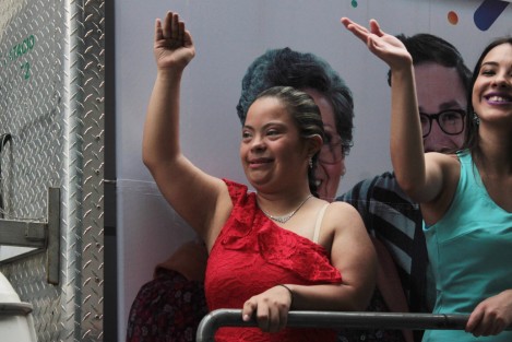 Analí, será la Reina Integramos, en el Desfile de Las Flores. 