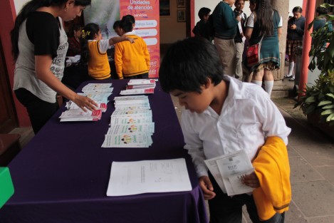 En el Centro Recreativo Xalapeño se llevó a cabo el Primer Simposio de las niñas,niños y adolescentes, organizado por el DIF Municipal, donde se abordaron temas relacionados con los derechos de la niñez. 