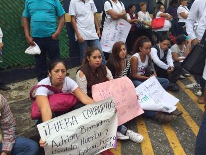 Por enésima vez, ex trabajadores de la empresa manufacturera 3M, protestaron para exigir su reinstalación, tras argumentar despidos injustificados. Denunciaron al dueño de la empresa, Juan Miguel Bueno Ross, de cometer atropellos contra empleados del sindicato.