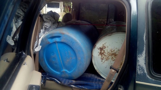 Una camioneta cargada con hidrocarburo, fue hallada la tarde del miércoles, durante un operativo preventivo en la zona Serrana del Pico de Orizaba, a la altura de la localidad Tozongo, en la vía de descenso sobre carretera estatal Alplatlahuac-Coscomatepec.
