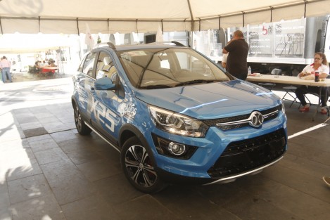 La empresa china <em>Baic</em> se convirtió en la primera planta ensambladora de automóviles en el estado de Veracruz. Con la producción de más de 3 mil unidades de los modelos D20 y X25, <em>Baic</em> incursiona en el ramo automotriz luego de haber iniciado hace varios años, durante la administrción de Fidel Herrera, con <em>Foton</em>, empresa dedicada al ensamblaje de tractores y camiones en la localidad Rinconada. Generando con esto 300 nuevos empleos y se espera que el año entrante un número igual.
