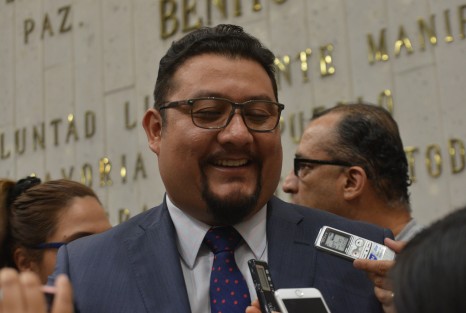 El diputado perredista Sergio Rodríguez Cortés dijo que continúan esperando la respuesta del Gobierno del Estado respecto a el monto de la deuda estatal así como el detalle de los despidos de empleados del Gobierno a la llegada de la actual administración.  