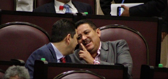 La iniciativa de Ley presentada por la diputada Marijose Gamboa, al parecer tendrá buena acogida, algunos diputados ya se ponen de acuerdo. 