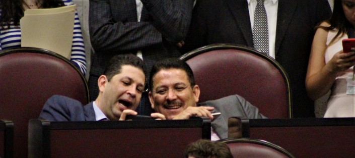 Otra sesión de intenso trabajo legislativo en el Congreso de Veracruz... los que fueron.