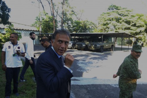 Yunes Linares atribuyó los recientes hechos violentos en la zona Veracruz-Boca del Río a la información dada por el Grupo de Coordinación Veracruz el lunes pasado, donde se reveló la identidad de presuntos delincuentes.