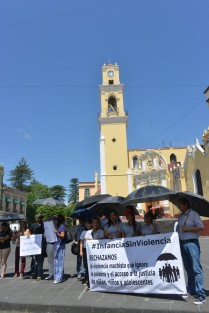 Integrantes de la Asociación Matraca se sumaron a la convocatoria que alcanzó varios estados para reclamar por los abusos contra los niños, esto tras los recientes hechos en donde una menor fuera utrajada y asesinada en un microbús.