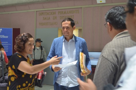 Gregorio Murillo Uscanga, presidente de la Comisión de Justicia y grupos vulnerables al término de la entrevista a aspirantes a integrar la Comisión de atención a víctimas, informó que solo faltaron dos aspirantes a entrevistar, la señora Aracely Salcedo y Gloria López. 