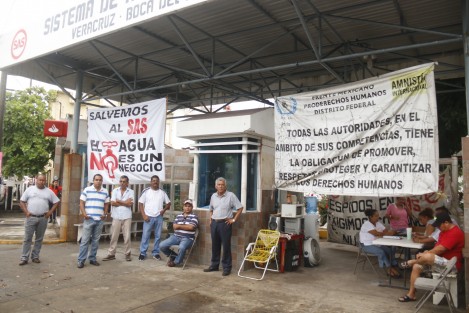 La lideresa del extinto sindicato del SAS, Ángelica Navarrete Mendoza, indicó que a un año de la desaparición de este organismo continúan en la lucha para que más de mil trabajadores reciban indenmizaciones justas. 