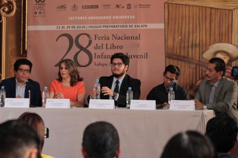 Enrique Márquez Almazán, Director del IVEC anunció que la 28a Feria del Libro infantil y juvenil, sufrió recorte en el presupuesto, ocasionando que en esta edición no se desarrolle el tradicional foro artístico. Justificó esto, además de por la falta de presupuesto, como <em>un regreso a el origen del carácter de difusión de la lectura del evento</em>,  y dijo que la ciudad ya cuenta con muchos foros y eventos artísticos a donde las personas pueden acudir. 
