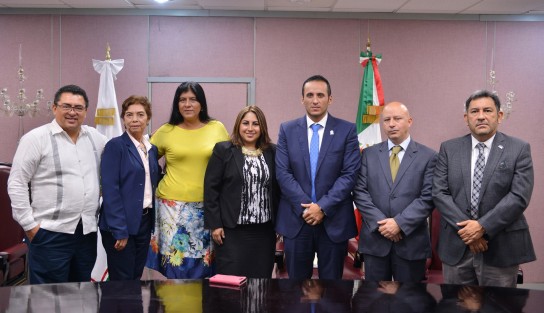 Los integrantes de la Junta de Coordinación Política de la LXIV Legislatura de Veracruz entrevistaron a Lorena del Carmen Mendoza Sánchez, Rosa Hilda Rojas Pérez y Arturo Márquez Murrieta, aspirantes a la titularidad de la Comisión Ejecutiva Estatal de Atención Integral a Víctimas.