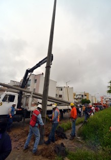 El alcalde Américo Zúñiga Martínez, dio el banderazo de inicio de la ampliación de la red eléctrica en el fraccionamiento Lomas de Santa Fe.
