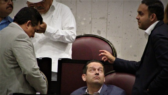 Así el trabajo legislativo. 