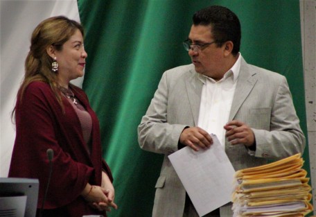 Así el trabajo legislativo. 