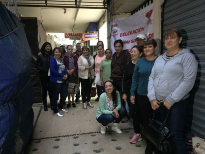 Desde las 06:00 horas de este martes, integrantes del Sindicato Magisterial Veracruzano (SMV), tomaron las oficinas de la Dirección General de Bachilleratos y la oficina ubicada en la Biblioteca Carlos Fuentes  de esta ciudad de Xalapaen protesta por la amenaza de quitar prestaciones a trabajadores afiliados a ese sindicato que laboran en ambos espacios.  