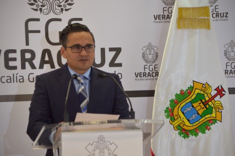 El Fiscal del Estado, Jorge Winckler en conferencia de prensa aseguró la suspensión de la ejecución de órdenes de aprehensión por denuncias de la fiscalía del Estado contra Javier Duarte de Ochoa no equivalen a un amparo. Tal susensión no les ha sido  informada, dijo.