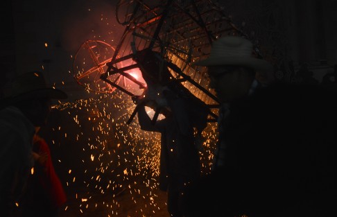 Como cada año, en las tardes de fiesta en Xico se queman los toritos encuetados, los cuales son paseados por varios días durante  las festividad de la Santa María Magdalena. 