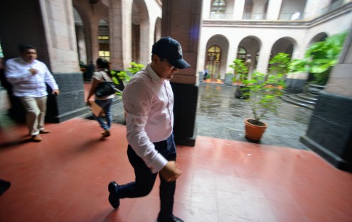 El fiscal Jorge Winckler dijo desconocer si algún juez había concedido a Mauricio Audirac, ex auditor del estado, la prisión preventiva domiciliaria, ya que según conocía, este día habría una audiencia donde solicitaría el cambio de medidas cautelares, pero eso queda en manos del juez. 