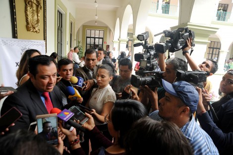 La aprobación de la LXIV Legislatura del Estado a la prórroga de la concesión del relleno sanitario de Xalapa a la empresa PROACTIVA fue legal, transparente y necesaria, así lo afirmó el alcalde Américo Zúñiga Martínez.
