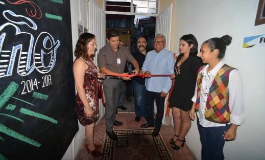 En la Casa de la Caricatura de la ciudad de Xalapa, se inauguró la exposición de diseño gráfico del Colectivo Meraky, a cargo de los alumnos del noveno cuatrimestre de Diseño Gráfico de la Universidad IVES.
