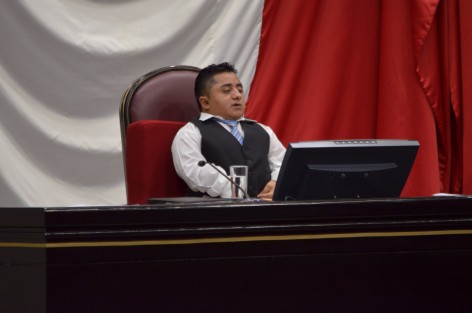 Jóvenes parlamentarios dieron inicio a los trabajos legislativos en el recinto del Congreso local.
