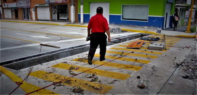 Los que se tomaron el día libre fueron los trabajadores de obras municipales. Pese a que las lluvias se pasaron, ellos no acudieron a las obras.