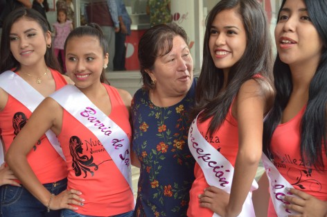 María de Lourdes Lara Alcaldesa de Jilotepec en conferencia de prensa presento a las jovenes que participarán en el Certamen Señorita Jilotepec 2017, el cual pretende unir a los barrios de esta localidad para participar y apoyar a su favorita, así también habló sobre el hermanamiento cultural con la Delegación Cuajimalpa de la Ciudad de México.